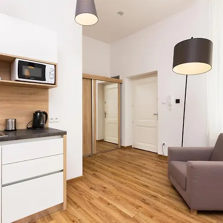 Old Town Bosacka Apartamento *