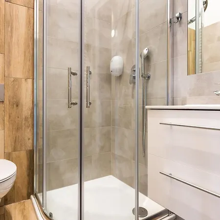 Old Town Bosacka Apartment *